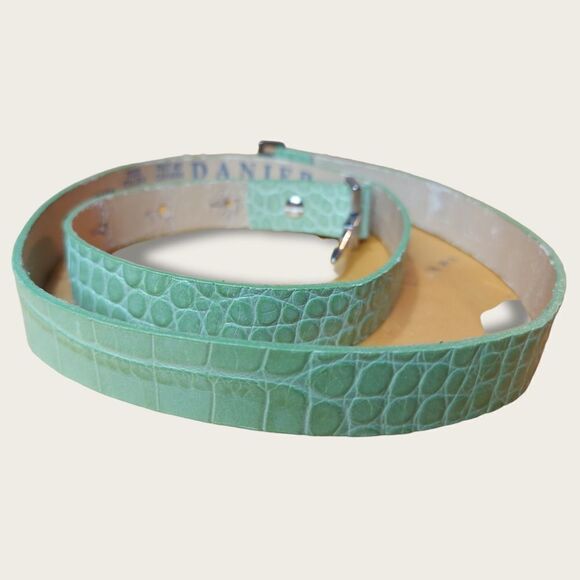 Vintage Danier Leather Green Snake Etched Leather Belt - Picture 9 of 11